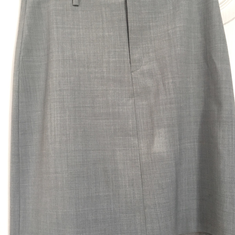 Gap skirt size 4